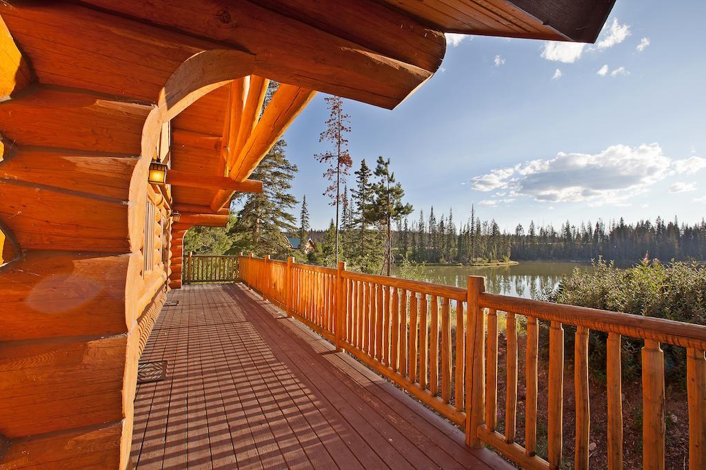 Lac Le Jeune Wilderness Resort Kamloops Exteriör bild