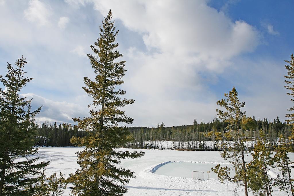 Lac Le Jeune Wilderness Resort Kamloops Exteriör bild